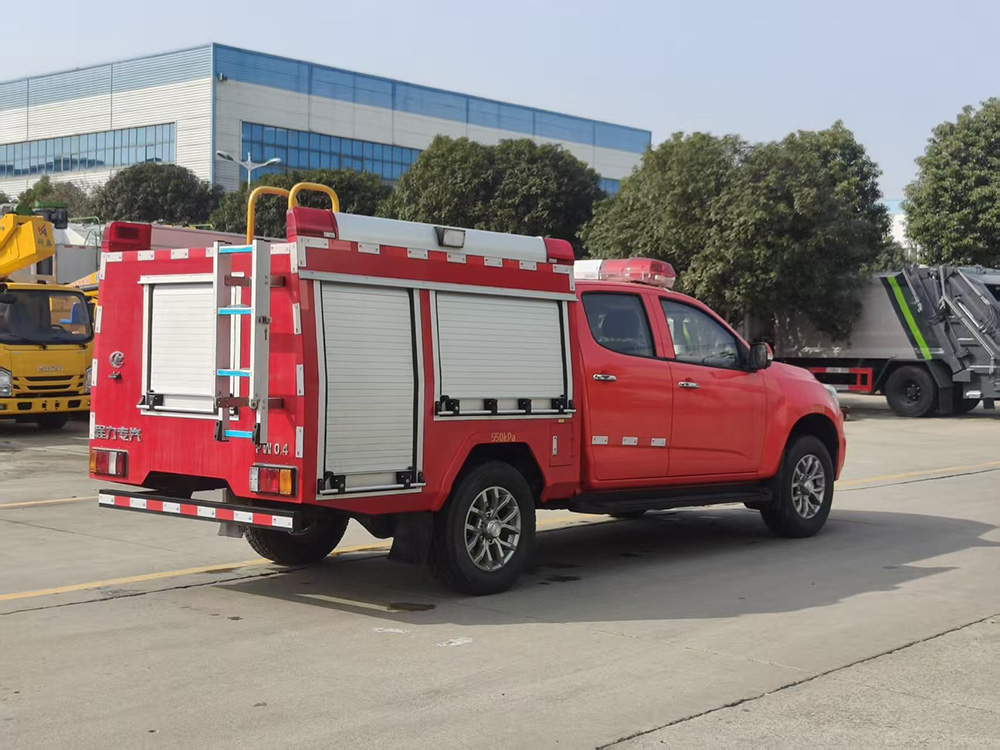 五十玲皮卡消防车